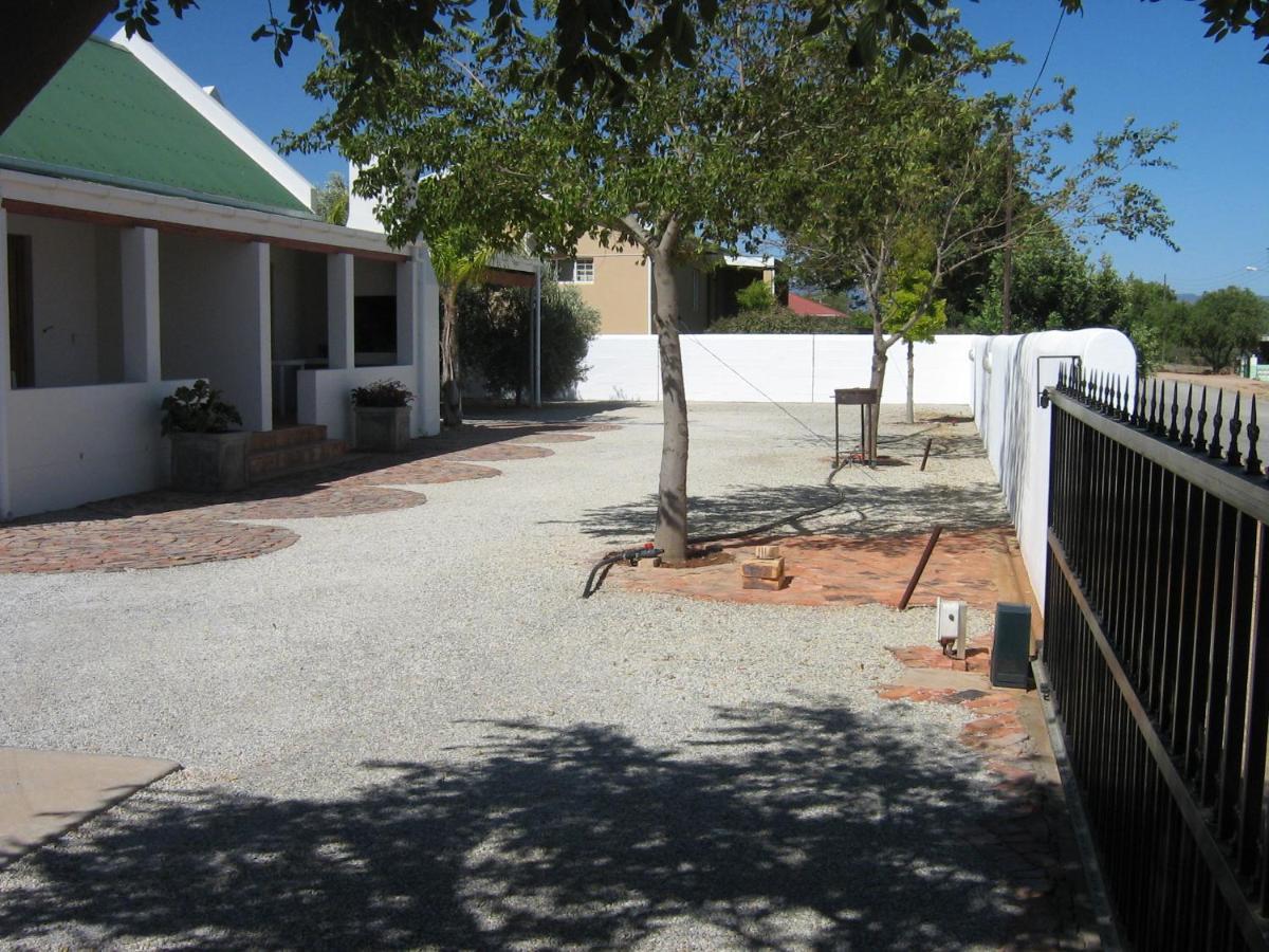 Aant Dorpseind Hotel Vanrhynsdorp Luaran gambar